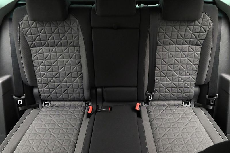 Volkswagen Tiguan 2,0 TDI 110 kW DSG Life Záruka - fotka 28 z 31