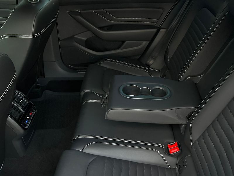Volkswagen Passat (2020) 2.0 TDI-DSG-ELEGANCE - fotka 20 z 49