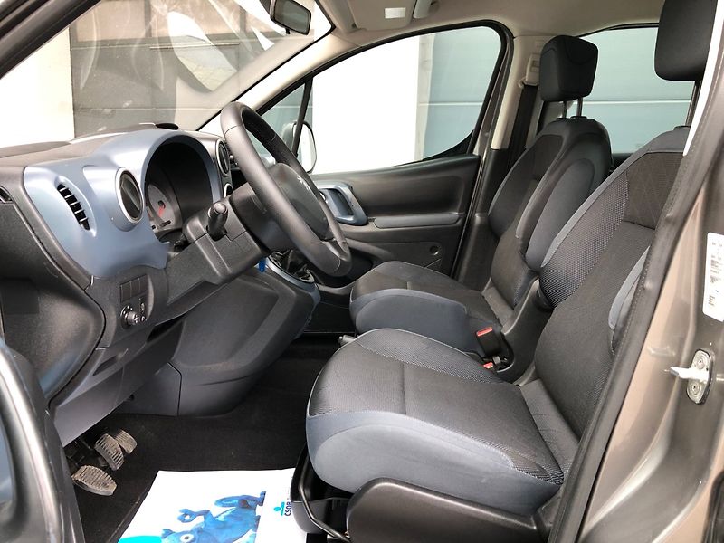 Peugeot Partner Tepee (2009) 1.6 HDi, TAŽNÉ - fotka 9 z 24