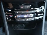 Peugeot 2008 (2015) 1.2 PureTech, Navi, Tempomat - náhled 12