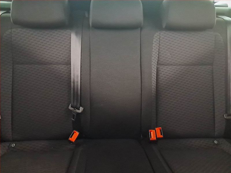 Škoda Fabia (2010) Ambiente 1.2 TSI, Eko.zaplacen - fotka 10 z 20