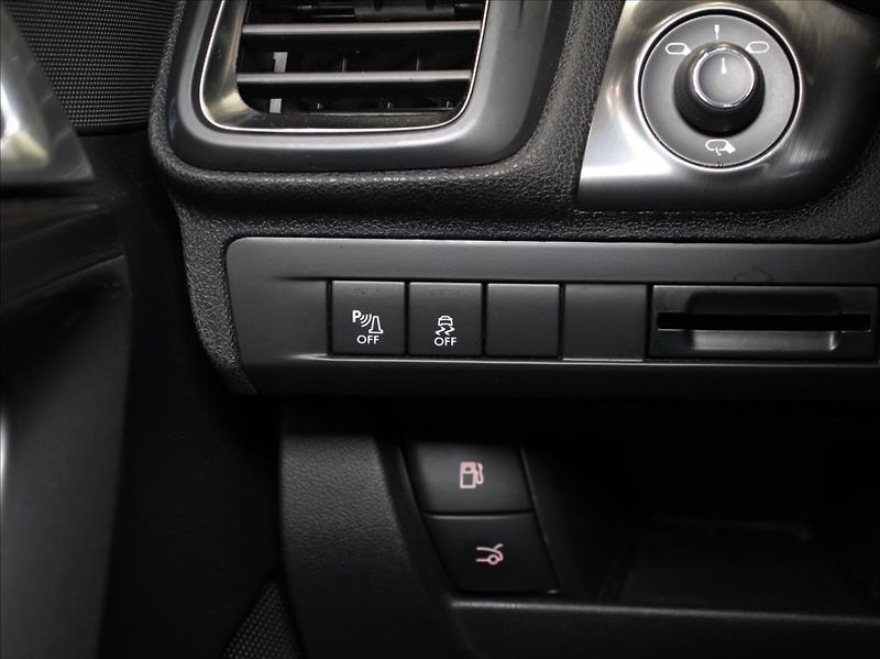 DS Automobiles DS5 1,6 HDi 88kW MT NAVI.Kam.Bezkl - fotka 18 z 24