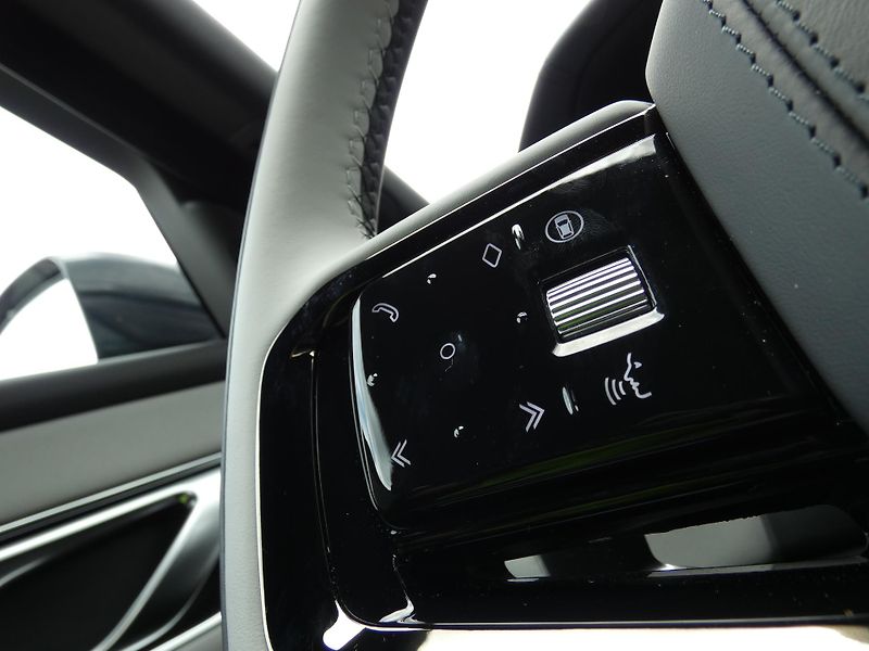Land Rover Range Rover Velar (2026) Belgravia Edition D200         - fotka 19 z 36