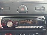 Renault Clio 1.2i ČR +sada kol - náhled 17