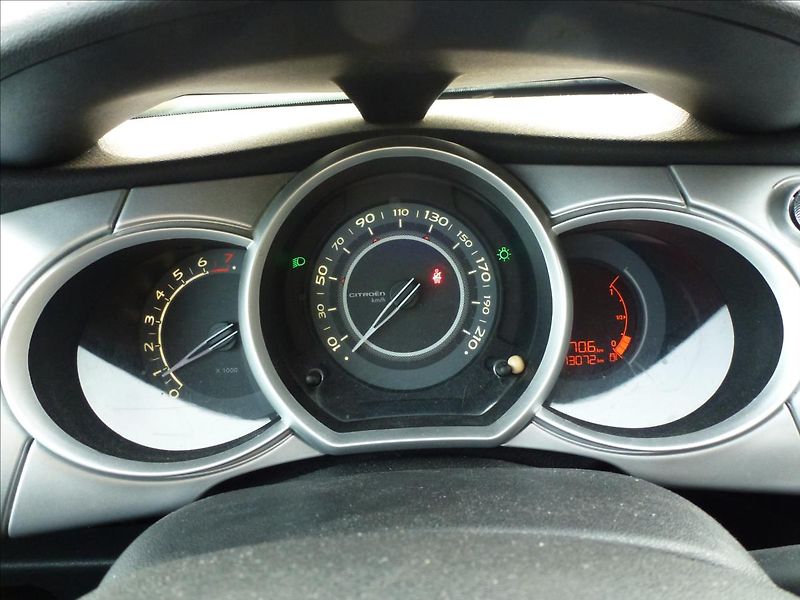 Citroën C3 1,4 i Black Edition - fotka 30 z 48