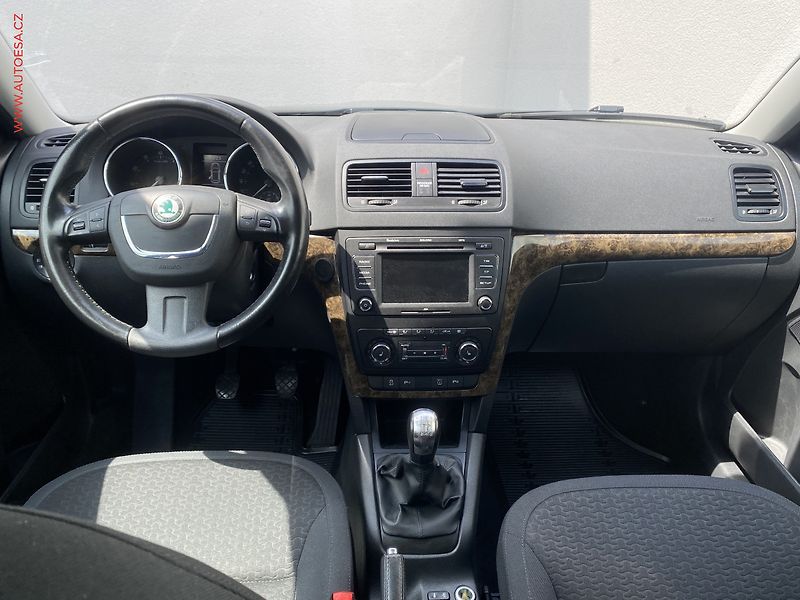 Škoda Yeti (2010) 1.4 TSi, Experience, TZ - fotka 8 z 18