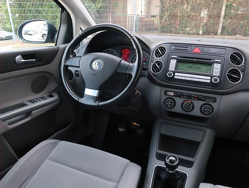 Volkswagen Golf Plus (2007) Comfortline 1.4 TSI, nová STK - fotka 7 z 16