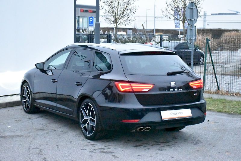Seat Leon (2020) ST FR-Line 1.5 TSI 110kW - fotka 7 z 29
