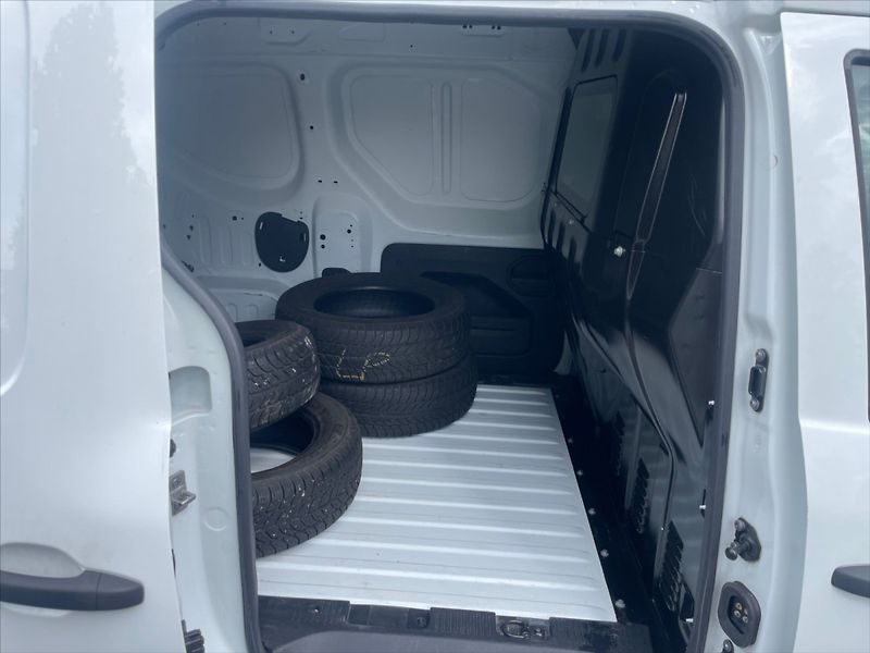 Renault Express 1,5 dCi Cool - fotka 8 z 11