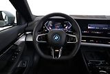 BMW Řada 5 530e xDrive Touring - náhled 28
