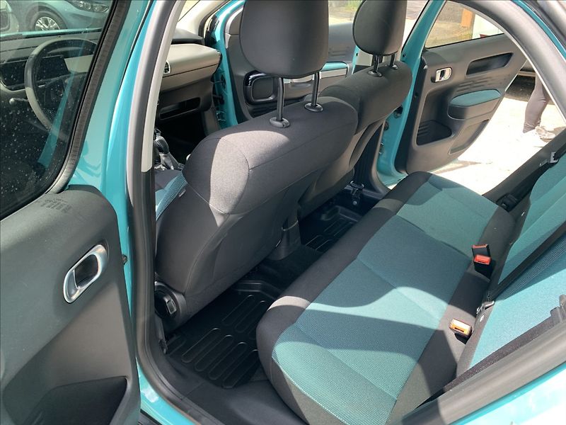 Citroën C4 1,6 HDI CACTUS ČR,SERVISKA - fotka 17 z 18