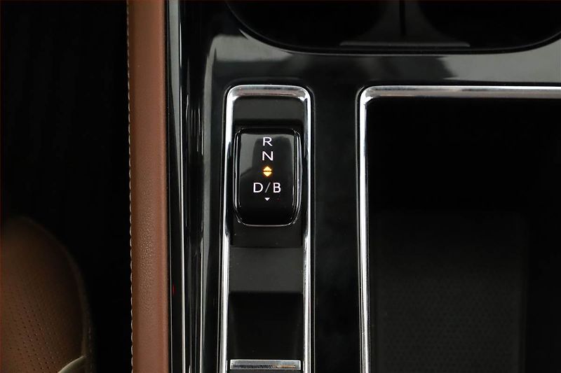 Škoda Enyaq (2021) iV 80x (82 kWh), SoH 91% - fotka 13 z 22