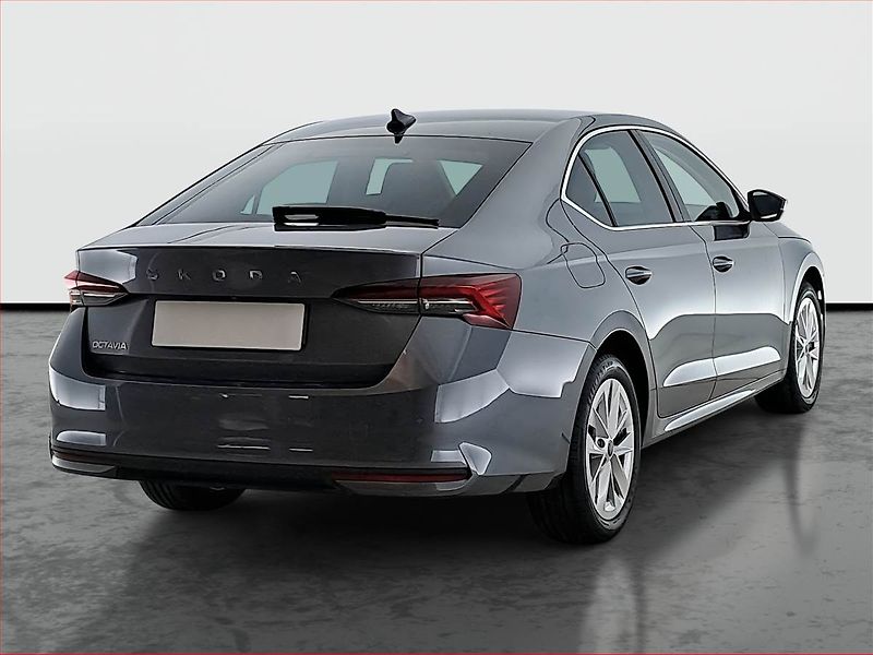 Škoda Octavia (2025) Top Selection 1.5 eTSI mHEV - fotka 5 z 21