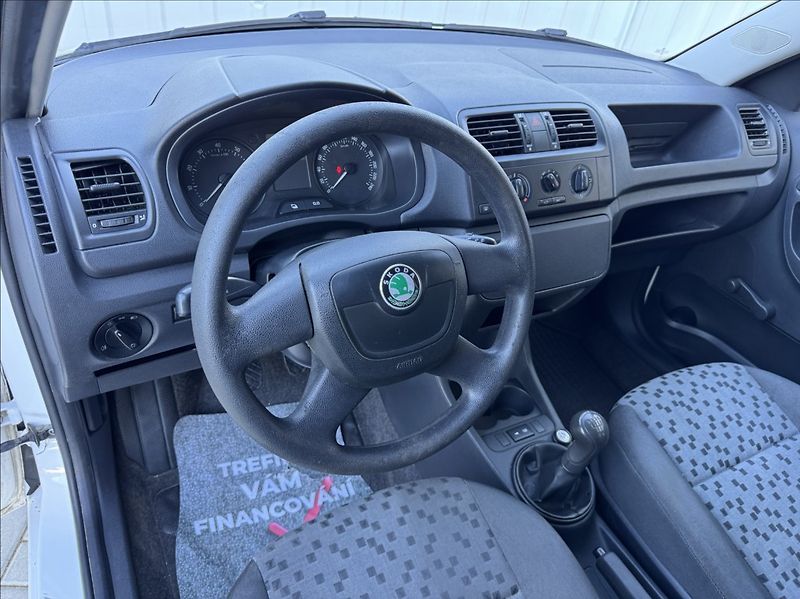 Škoda Praktik 1,2 TSI 63kW DPH 1.maj původČR - fotka 33 z 46