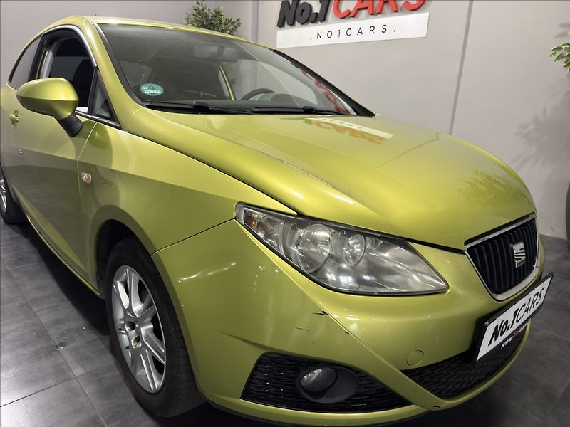 Seat Ibiza 1,4   i KLIMATIZACE PO STK - fotka 19 z 19