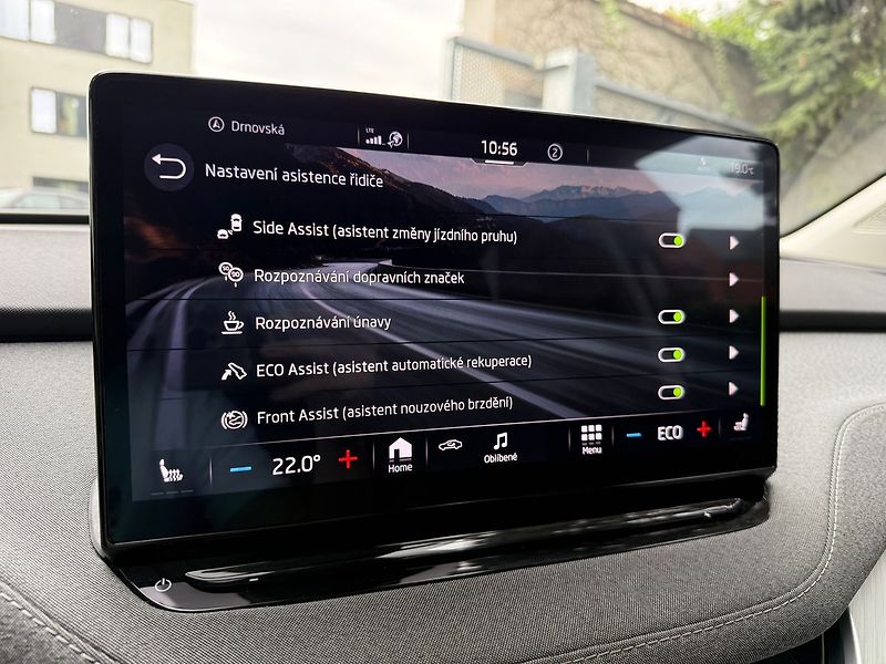 Škoda Enyaq 82 kWh/Tepelné čerpadlo/Tažné/ - fotka 27 z 44