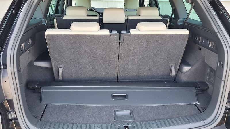 Škoda Kodiaq 2,0 TDI 4x4 DSG 7.MÍST - fotka 13 z 31