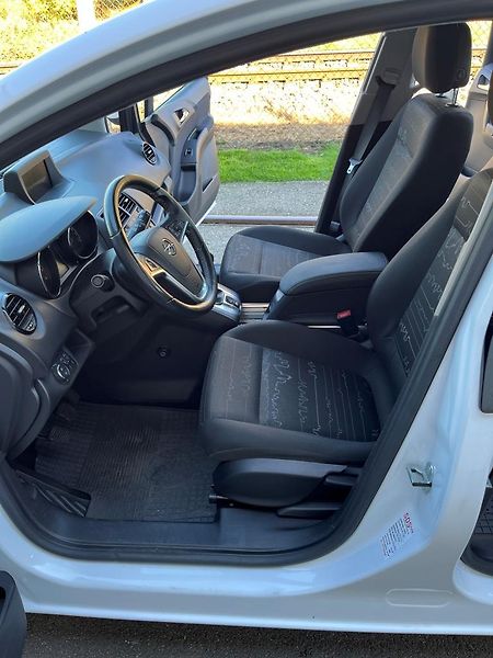 Opel Meriva (2014) - fotka 11 z 32