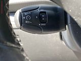 Peugeot 2008 (2016) 1.2PT, Allure, AT, navi - náhled 13