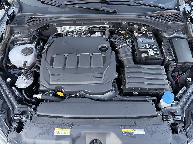 Škoda Superb (2023) 2,0tdi 147kw 4x4 DSG StylePLUS - fotka 44 z 55