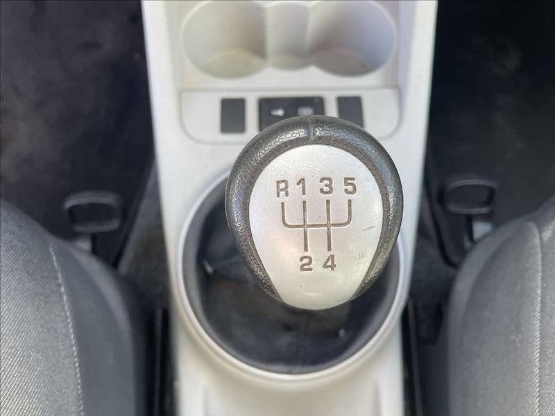 Škoda Fabia 1,4 i 16V Klima ESP serviska k - fotka 17 z 32