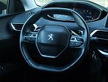 Peugeot 3008 (2017) Allure 1.6 BlueHDi, Automat - náhled 24
