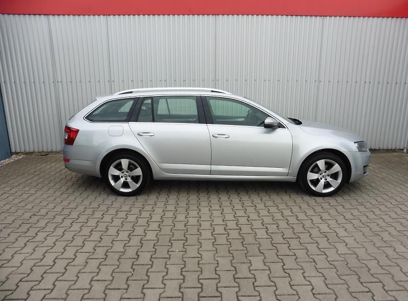 Škoda Octavia III Combi 1,4 TSi Style - fotka 4 z 14