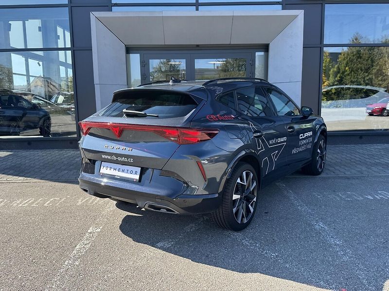 Cupra Formentor 1.5eTSI 110kW DSG - fotka 2 z 13