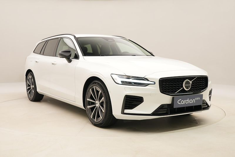 Volvo V60 (2026) T6 AWD Plug-in DARK PLUS - fotka 12 z 64