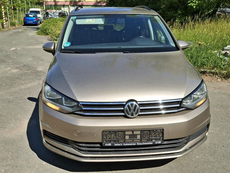 Volkswagen Touran 1.4TSI 7míst servisní historie - fotka 6 z 50