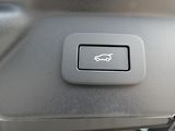 Land Rover Range Rover Velar (2026) Belgravia Edition P400e        - náhled 43