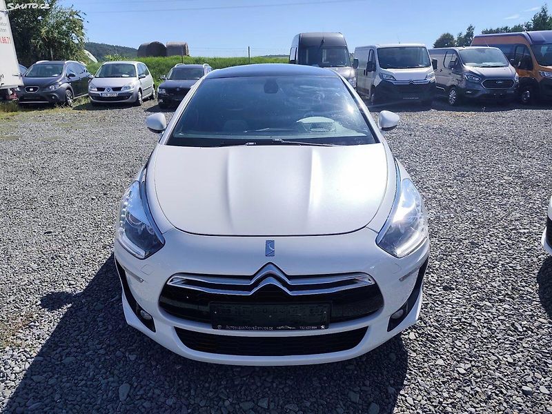 Citroën DS5 (2012) - fotka 11 z 34