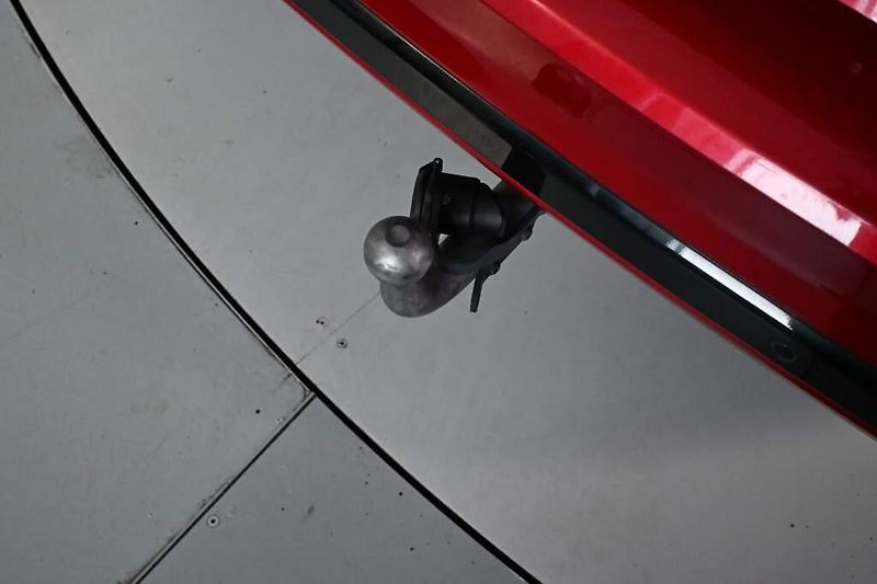 Ford Kuga (2021) 1.5 ST-LINE X LED ACC Tažné BO - fotka 29 z 44