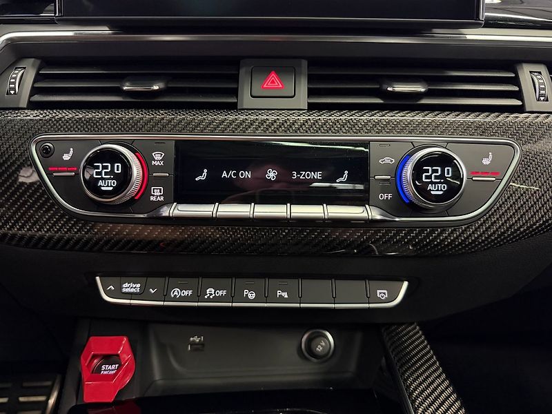 Audi RS 5 QUATTRO SPORTBACK, B&O, MASÁŽE - fotka 24 z 34