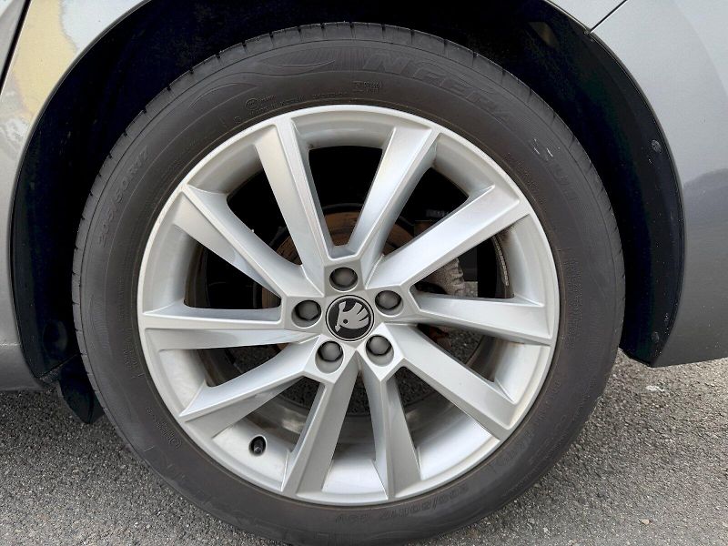 Škoda Scala (2025) TOP SELEC TSI 85/1.0 M6F - fotka 13 z 30