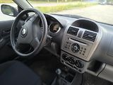 Suzuki Ignis 60KM,KRÁSNÝ,4X4,SERVIS,1MAJ64L - náhled 10