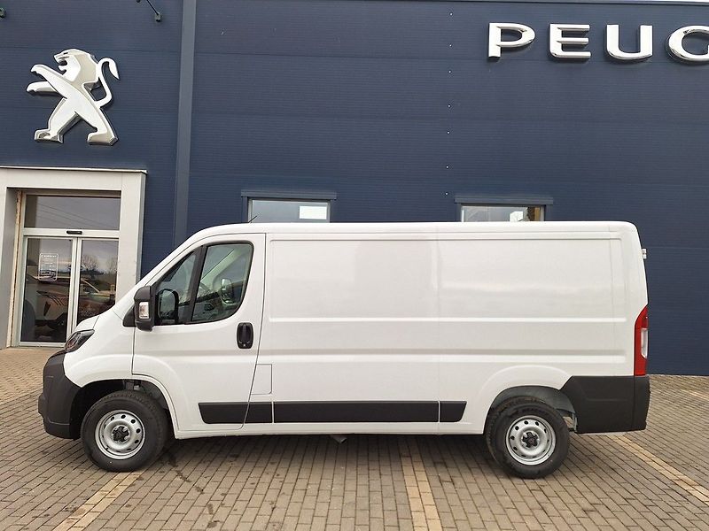 Peugeot Boxer (2026) Furgon 3300 L2H1 BHDi 140k  M6 - fotka 2 z 12