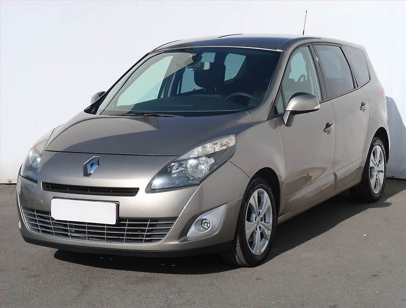 Renault Grand Scénic (2010) 1.9 dCi, ČR,1.maj, po STK - fotka 2 z 18