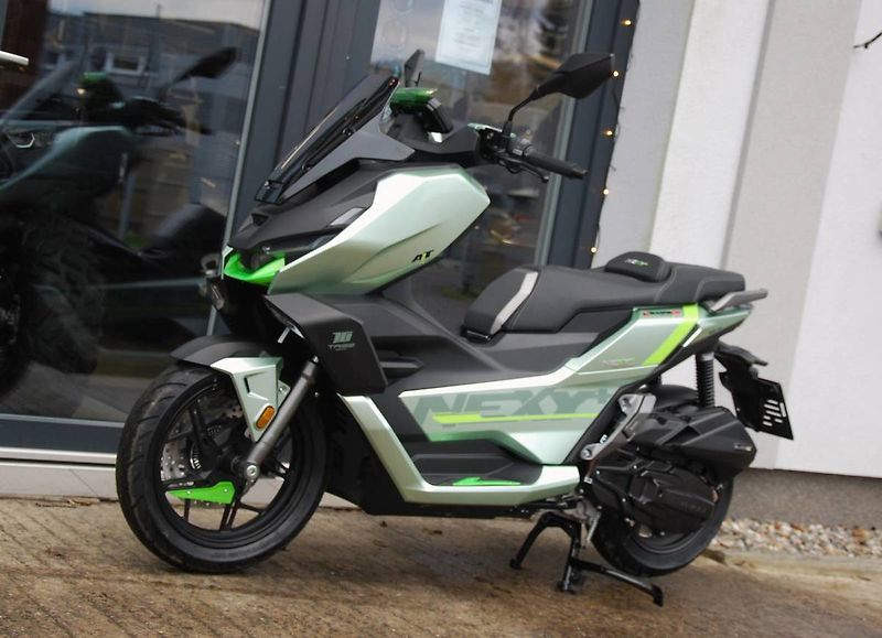 Motorro EasyMax 125i (2026) TUMOTO NEXY+ 125 - fotka 4 z 25