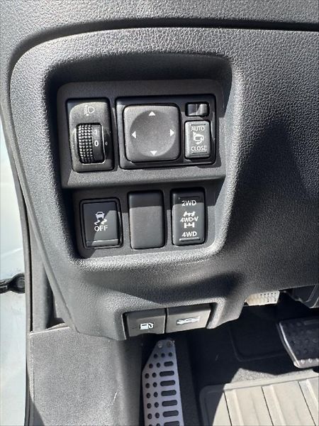 Nissan Juke 1,6 I DIG-T CVT-M7 147kW Nismo - fotka 17 z 18