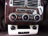 Land Rover Range Rover (2014) 3.0TDV6 190kW VOGUE ČR DPH TOP - náhled 23