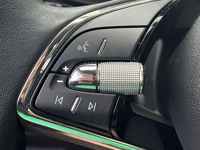 Škoda Fabia (2023) 1.0 TSI Ambition + - fotka 17 z 27