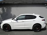 Alfa Romeo Stelvio 2,9 Bi-Turbo V6 Quadrifoglio - náhled 1