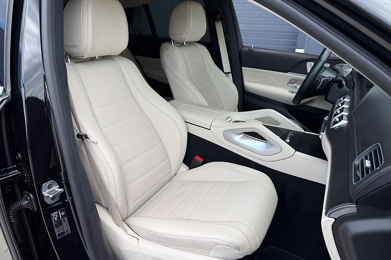 Mercedes-Benz GLE (2025) GLE 450d Coupe 4Matic AMG Line - fotka 59 z 60