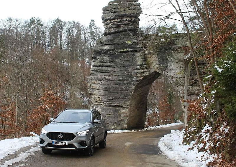 Auto jsem testoval převážně v typicky zimních podmínkách