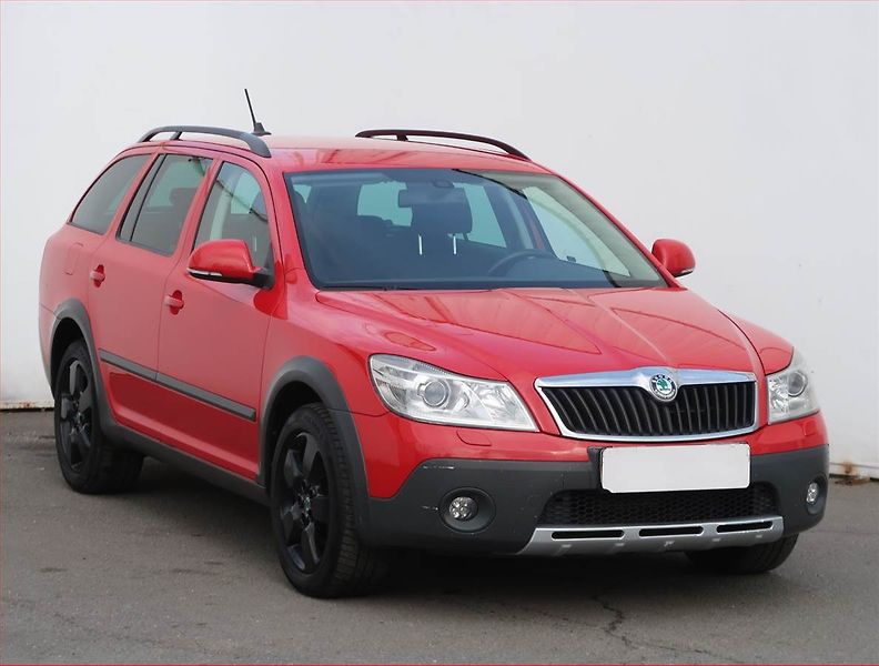 Škoda Octavia (2011) Scout 2.0 TDI, 4X4, Navi - fotografie inzerátu