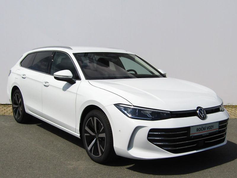 Volkswagen Passat 1,5 eTSI 11KW DSG NEZ.TOPENÍ - fotka 8 z 30