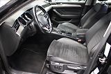 Volkswagen Passat 2,0 TDI DSG ELEGANCE 1.MAJ. CZ - náhled 8