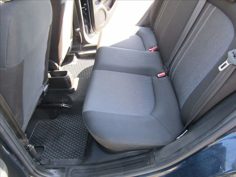 Fiat Punto 1.4 i, CNG, klima - fotka 25 z 36