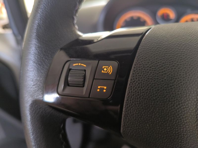 Opel Corsa 1.3 DOLOŽENÉ KM,SERVISNÍ KN - fotka 23 z 43